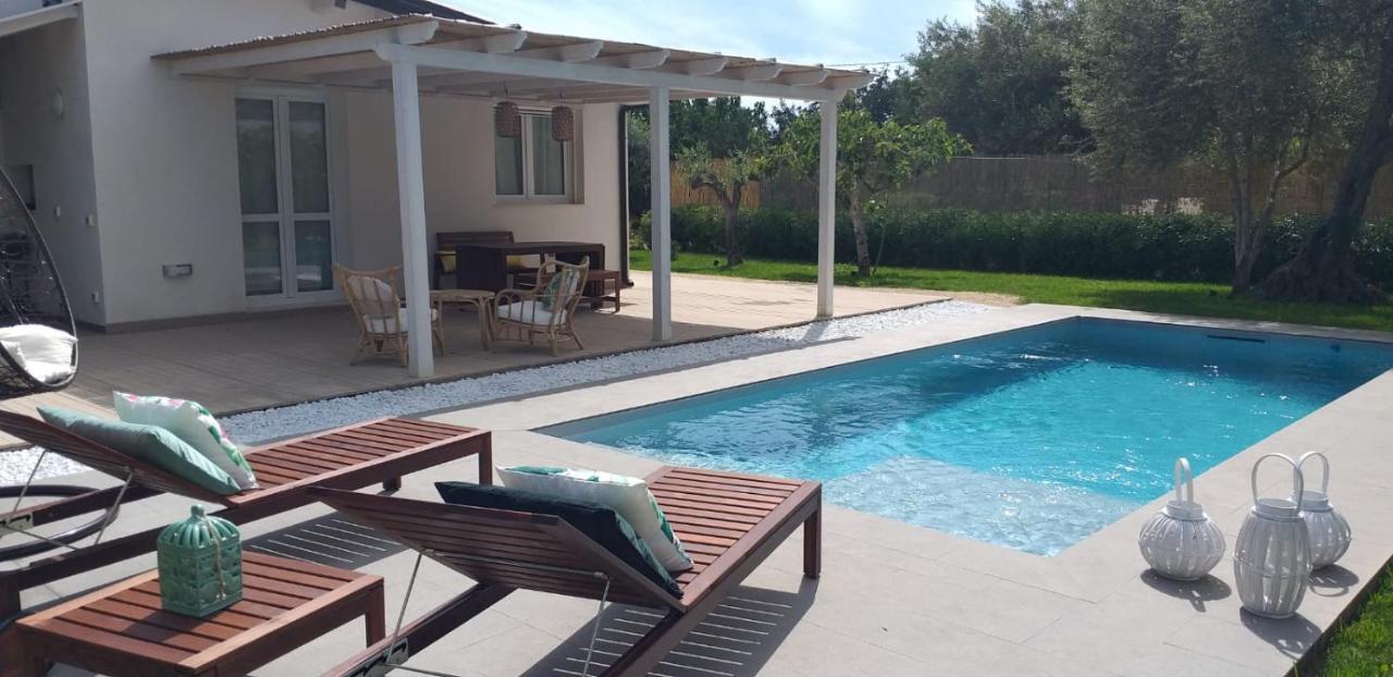 Villa Federica Con Piscina/With Pool 圣玛丽亚德尔法加洛 外观 照片