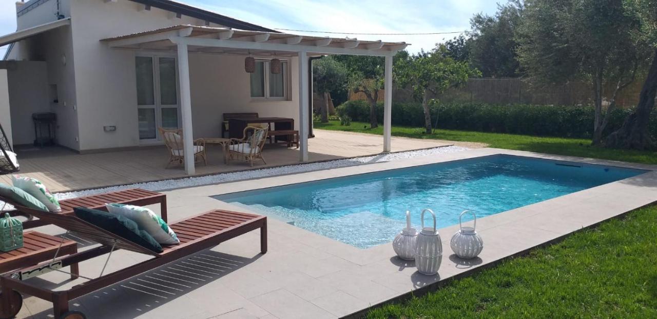 Villa Federica Con Piscina/With Pool 圣玛丽亚德尔法加洛 外观 照片