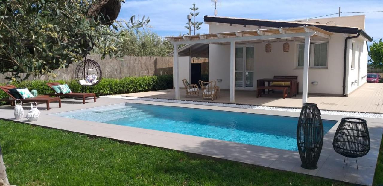 Villa Federica Con Piscina/With Pool 圣玛丽亚德尔法加洛 外观 照片
